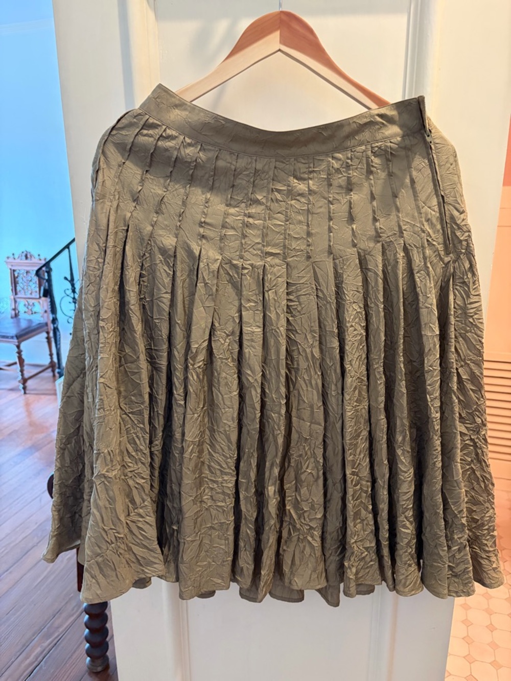 Charles Nolan Women’s Crinkle Skirt